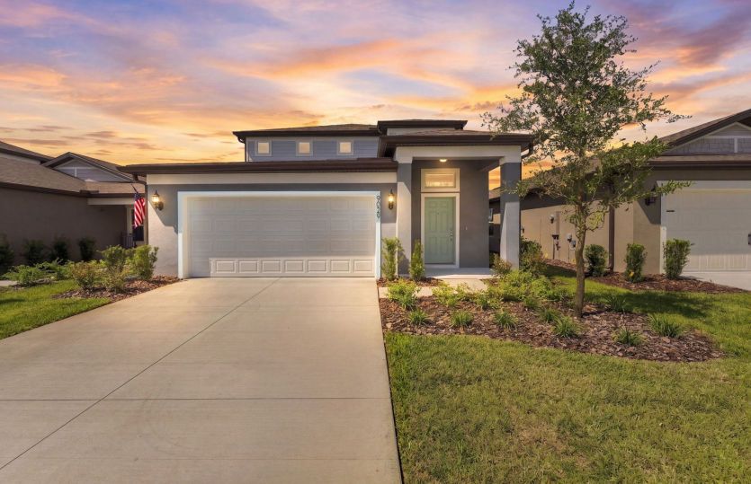 Pinecrest Exterior