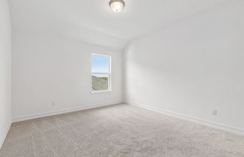 Secondary bedroom