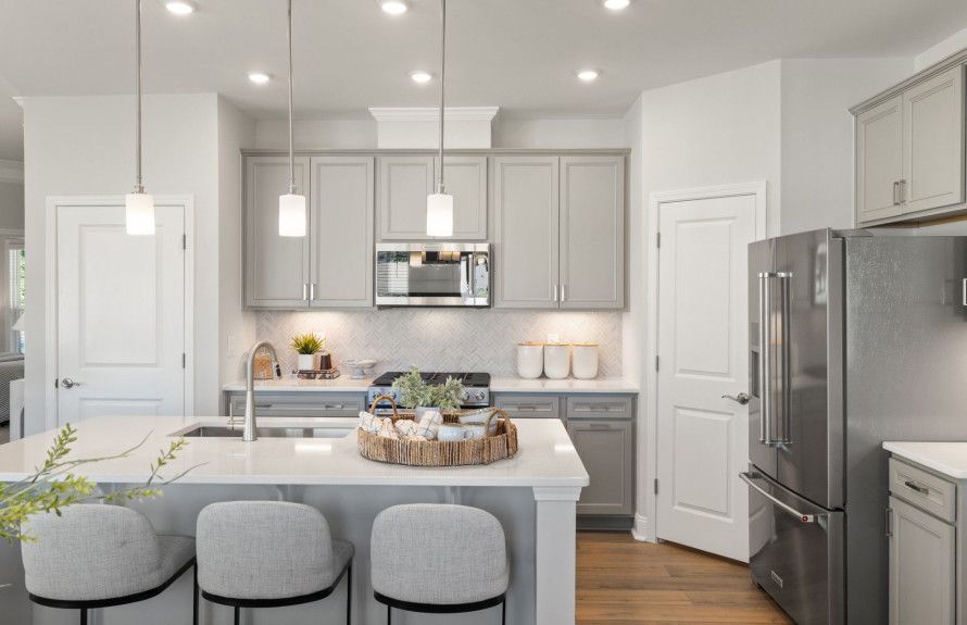 Light-Filled & Airy Kitchen