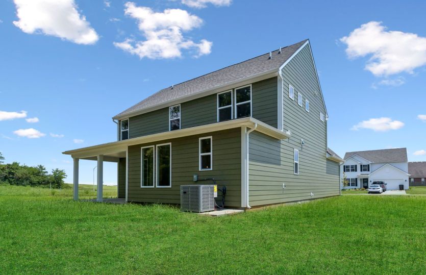 Collier - Lot 95 - Exterior