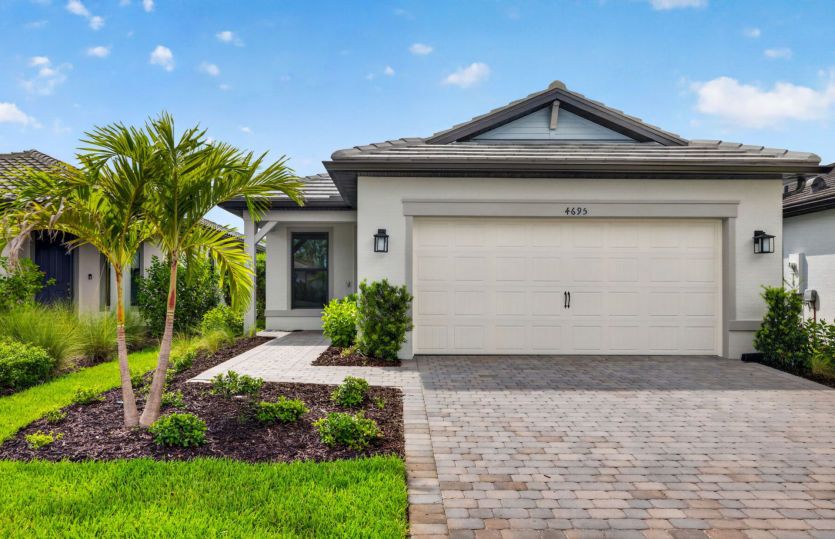 Contour - Arbor Oaks: North Port, Florida - Pulte Homes