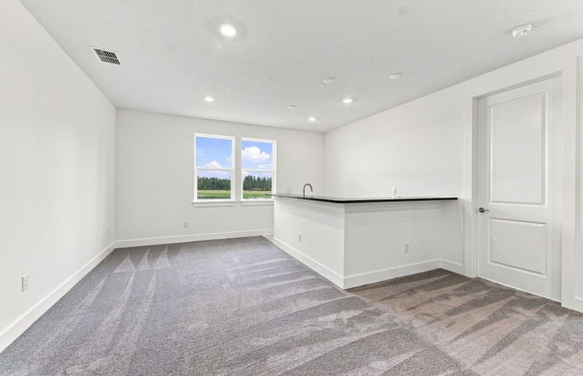 Loft Area w/Wet Bar