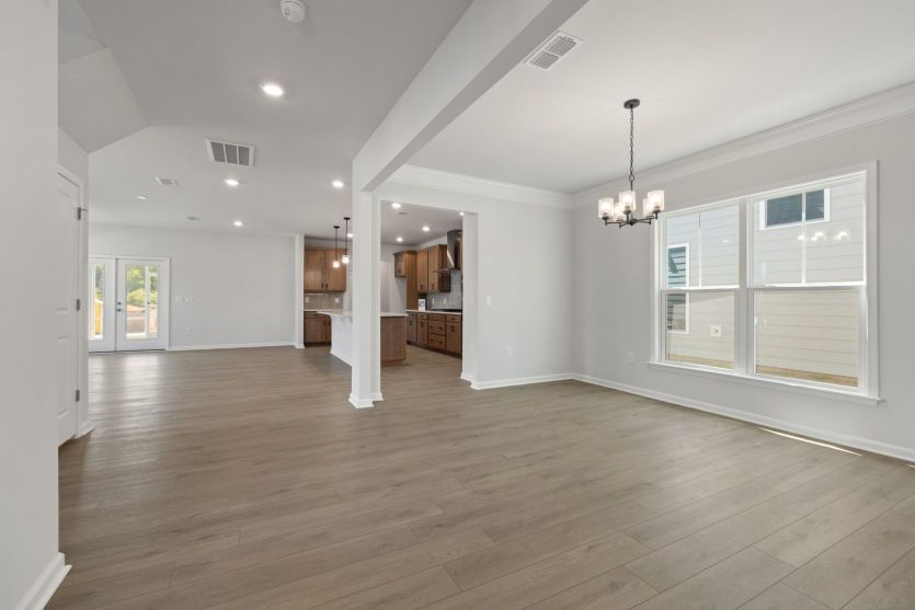 Richton #110 Dining Room
