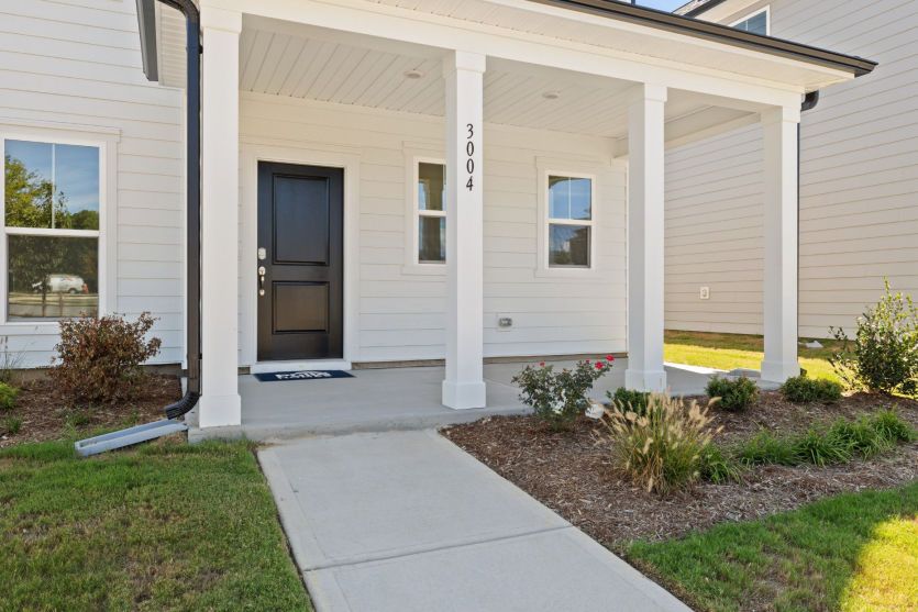 Richton #110 Front Porch