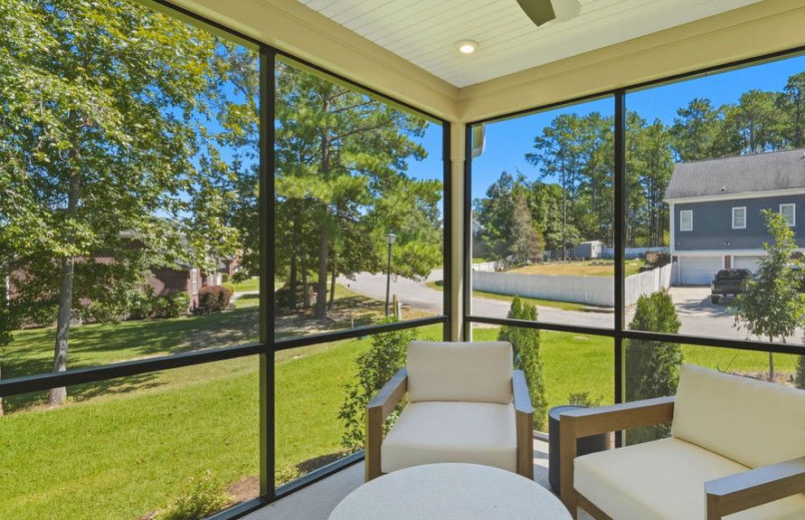 Outdoor Screened Patio