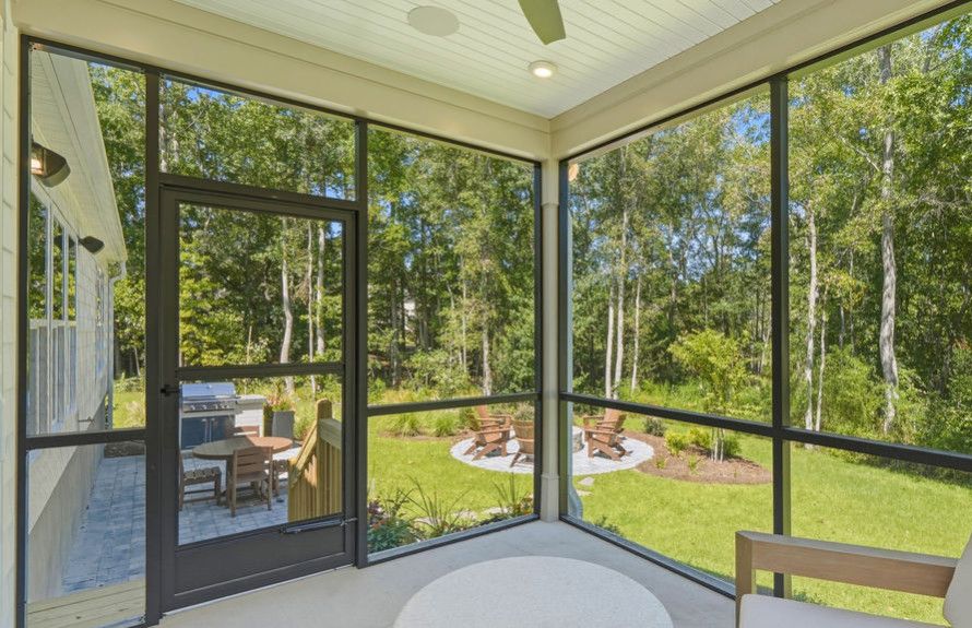 Outdoor Screened Patio