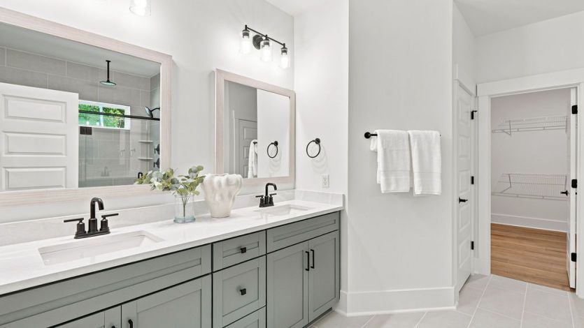 Owners Bathroom
