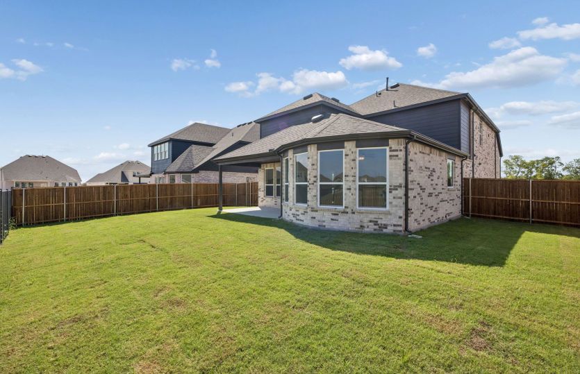 Oversized fenced-in backyard