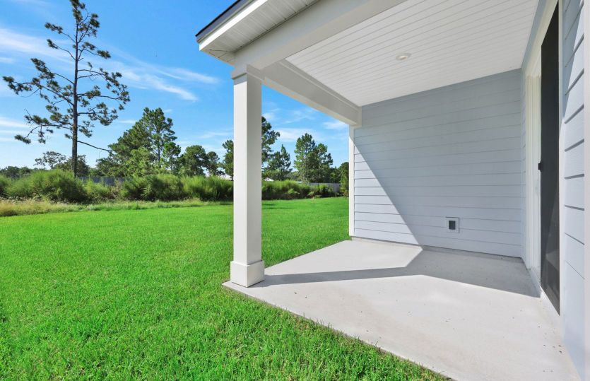 Heston | Covered Lanai