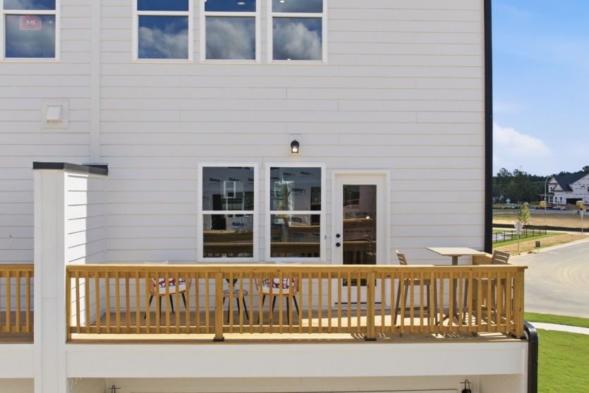 Large Second Story Patio