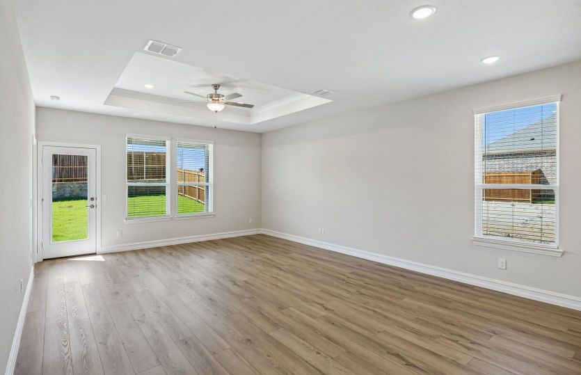 Tray ceiling in living room