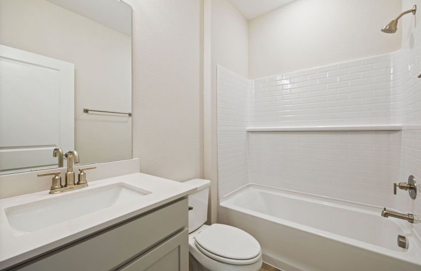 Spacious secondary bath