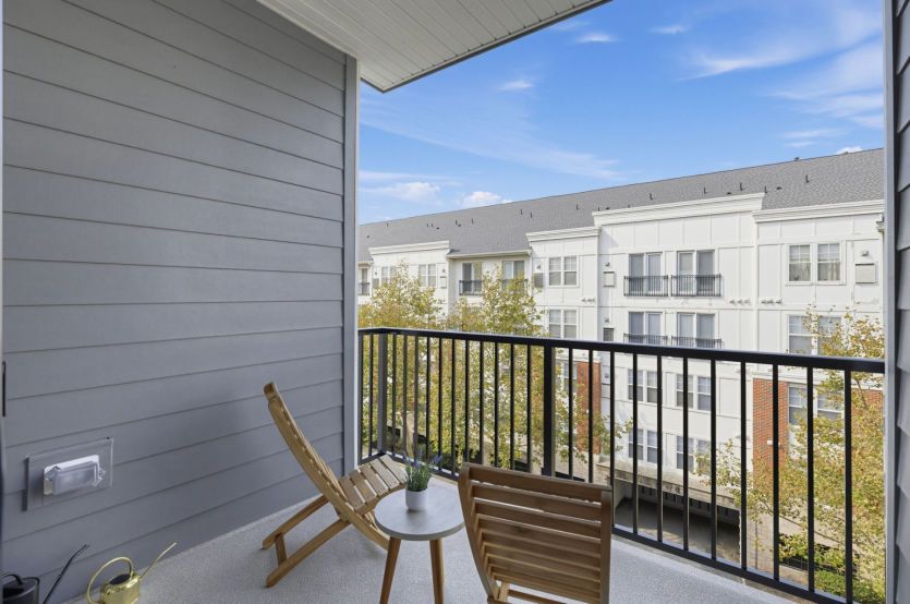 Outdoor deck