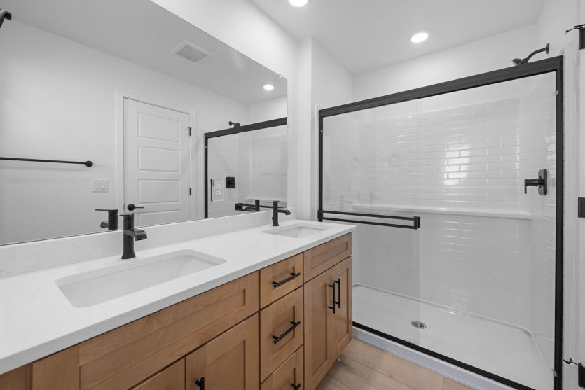Owner's Bathroom with Tiled Shower