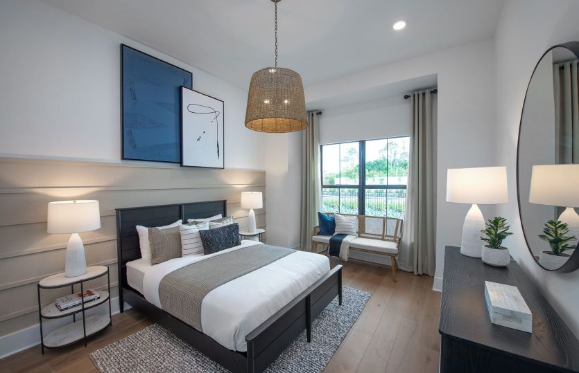 Secondary bedroom