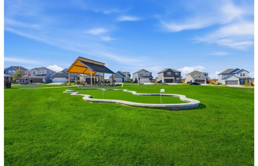 Community Putting Green