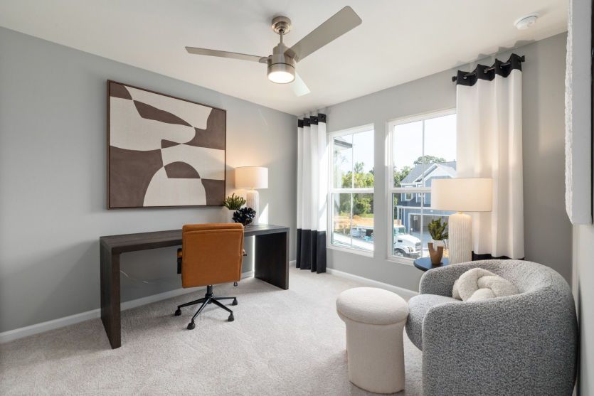 Guest Room/Office Space