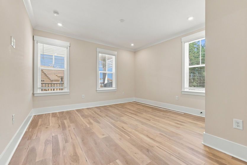 A welcoming space for guests and everyday living.