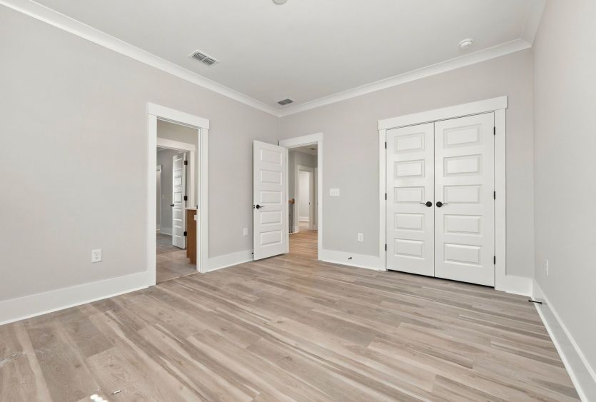 A welcoming space for guests and everyday living.