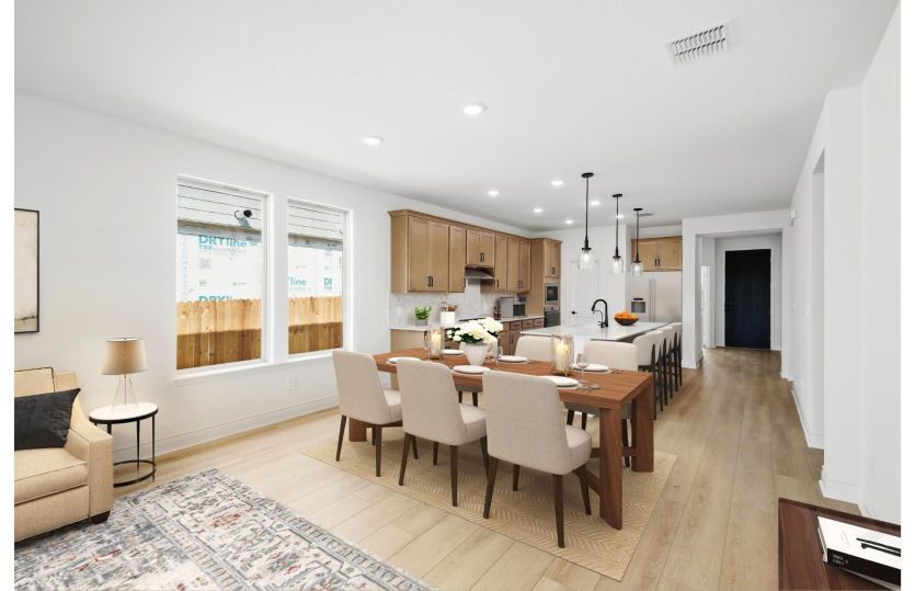 Gathering & Dining Area
