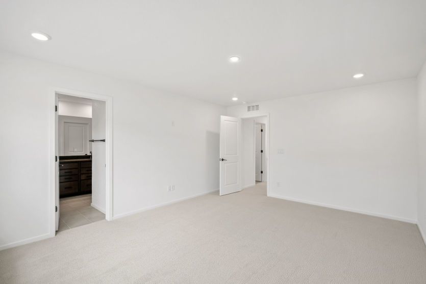 Owner's Suite with Ensuite Bathroom