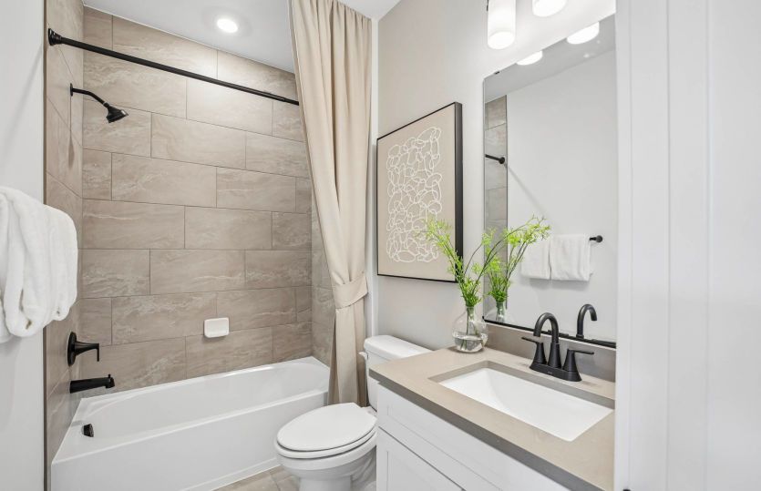 Hall Bath for Secondary Bedrooms