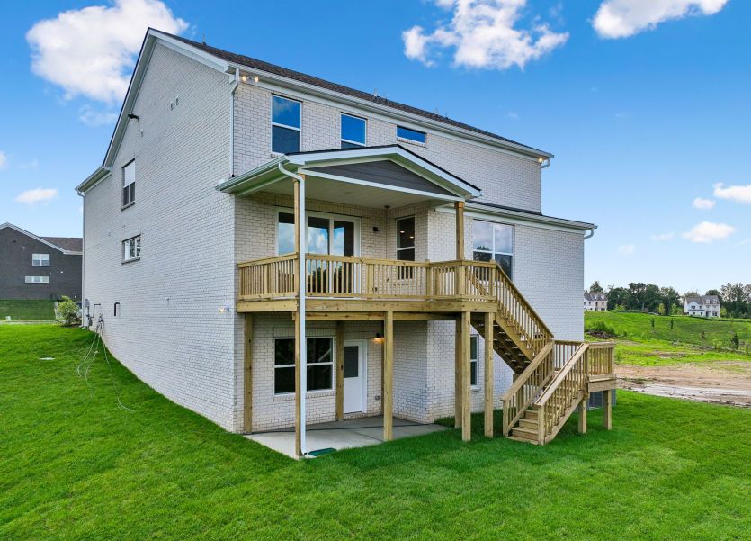 Lot 016 Exterior