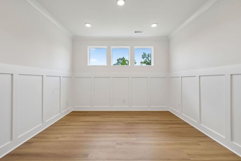 Flex Room