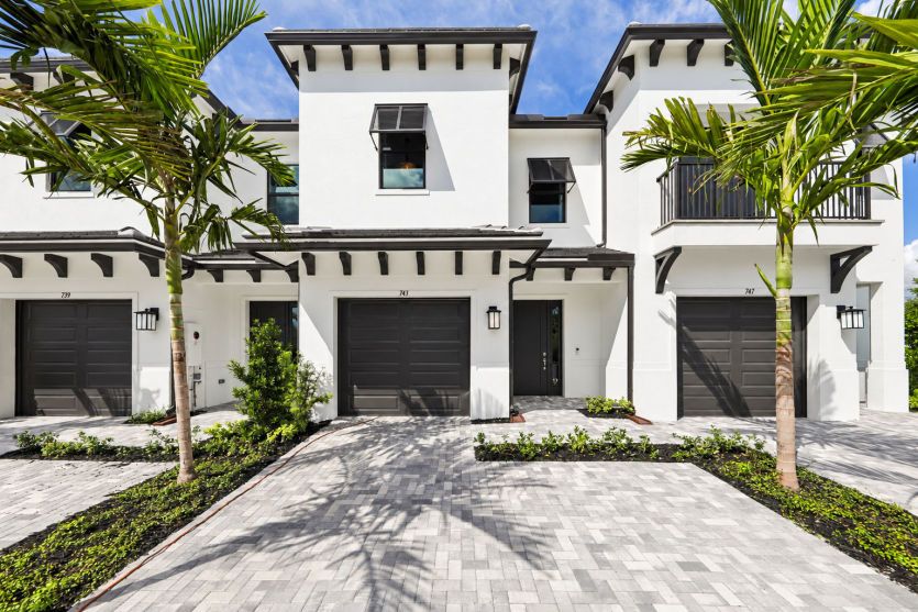 Banyan - Coral Edge: Margate, Florida - Pulte Homes