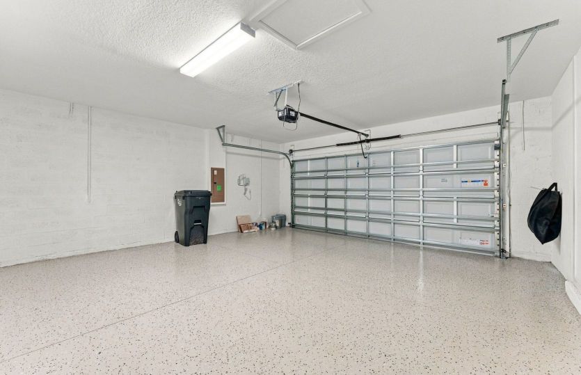 2-Car Garage w/Epoxy Flooring