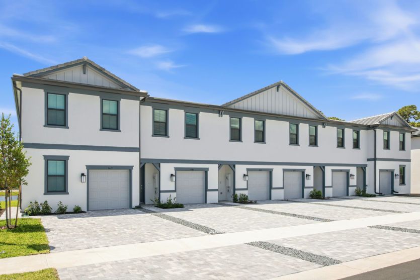 Latitude II - Everton: Lantana, Florida - Pulte Homes