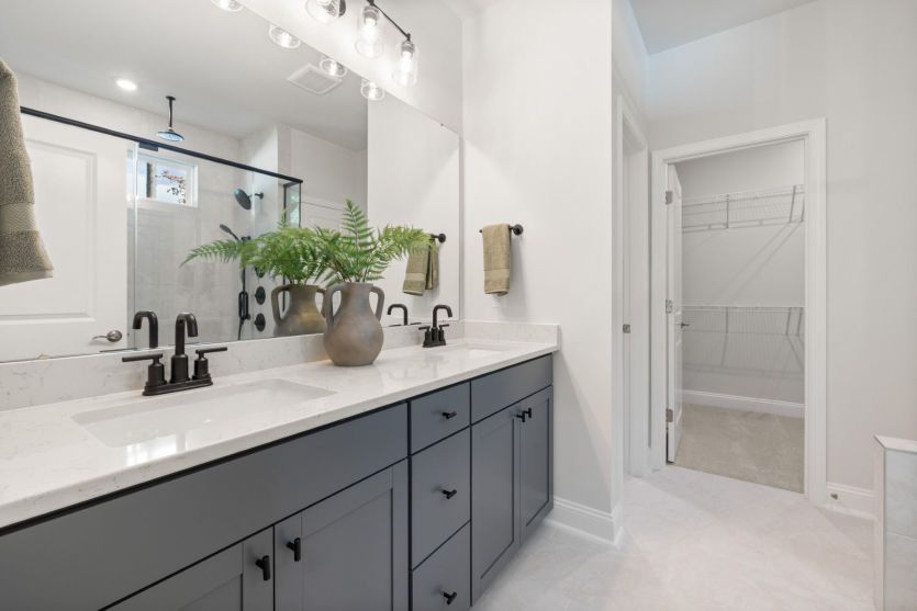 Stonebrook #23 - Owner's Luxury Bath has Double Vanities