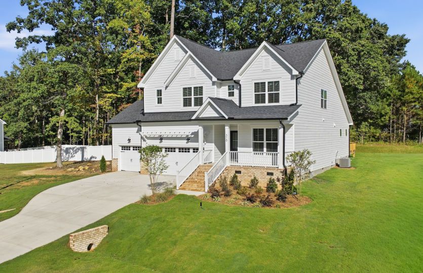 Stonebrook #23 - Enjoy this Large Homesite