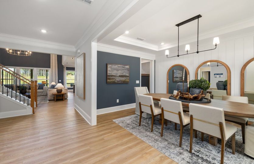 Formal Dining Room and Entry