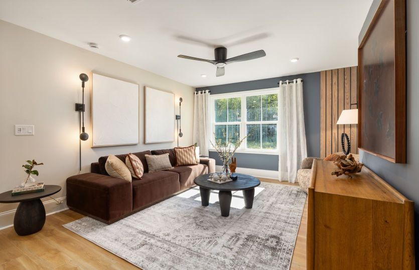 Large Second Floor Loft