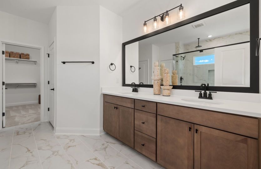 Double Vanity Owner's Bathroom