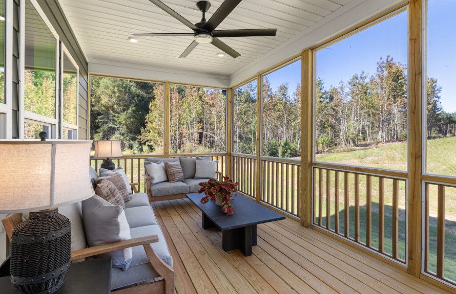Large Screened-In Back Porch