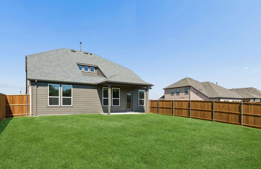Oversized fenced-in backyard
