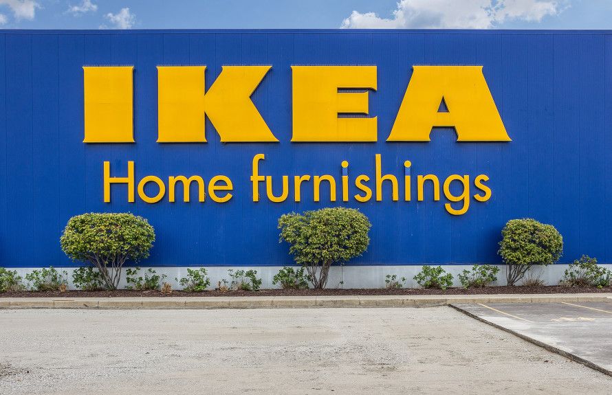Nearby shopping