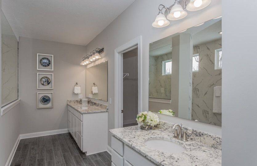 Owner's Bath with Double Bowl Vanity