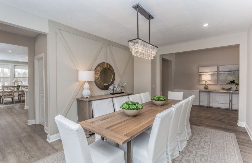 Formal Dining Room, Perfect for Entertaining