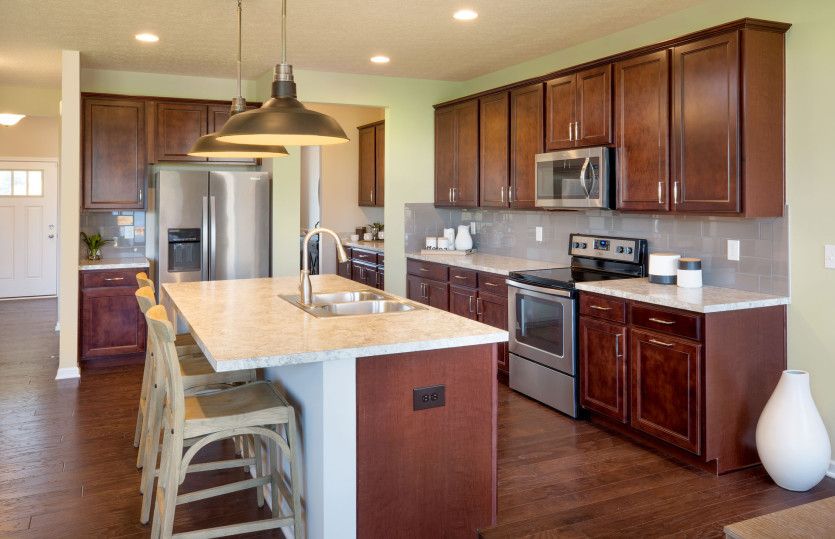 Perfect Size Kitchen for Cooking and Entertaining
