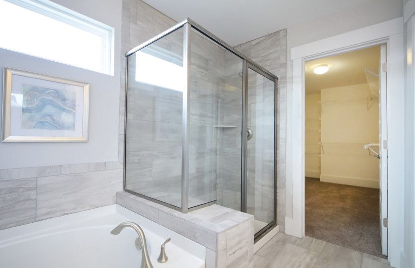 Owner's Bath with Dual Bowl Vanity