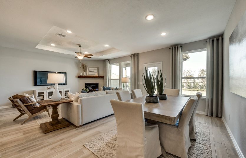 Dining space off kitchen*model representation