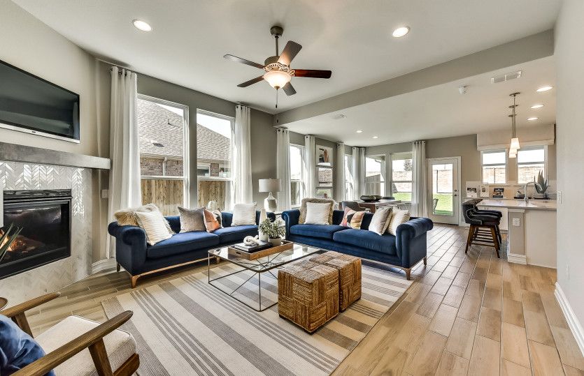 1805 Sideoat Lane. Princeton, TX 75407