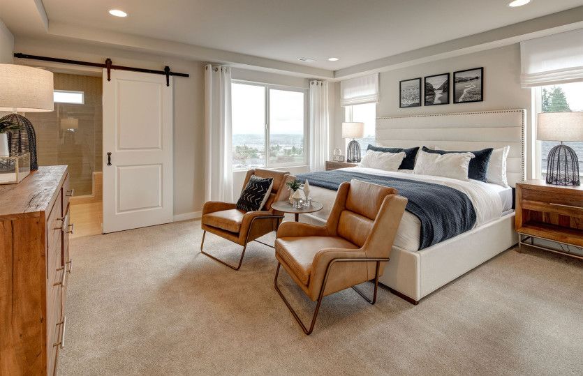 Spacious owner's suite