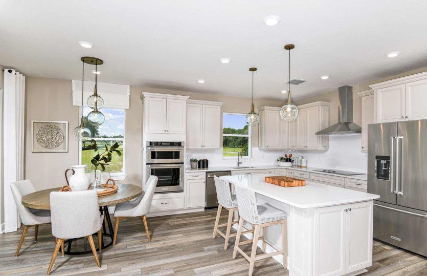 Kitchen with Cafe