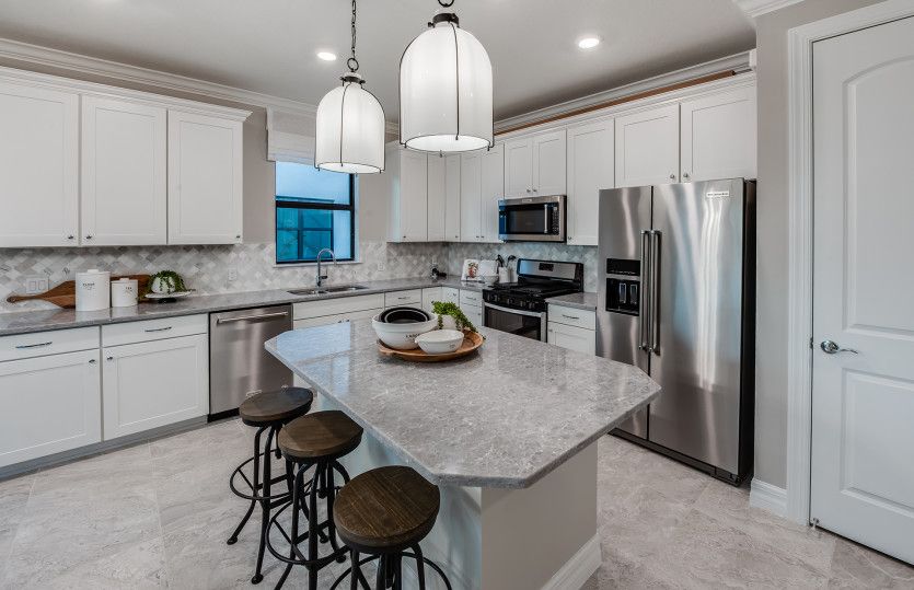 Kitchen with Center Island