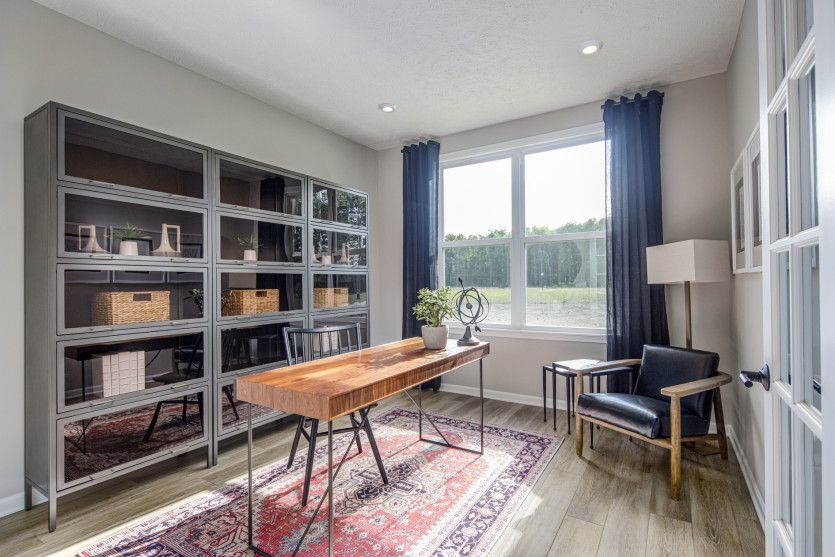 Cozy Flex Room or Home Office