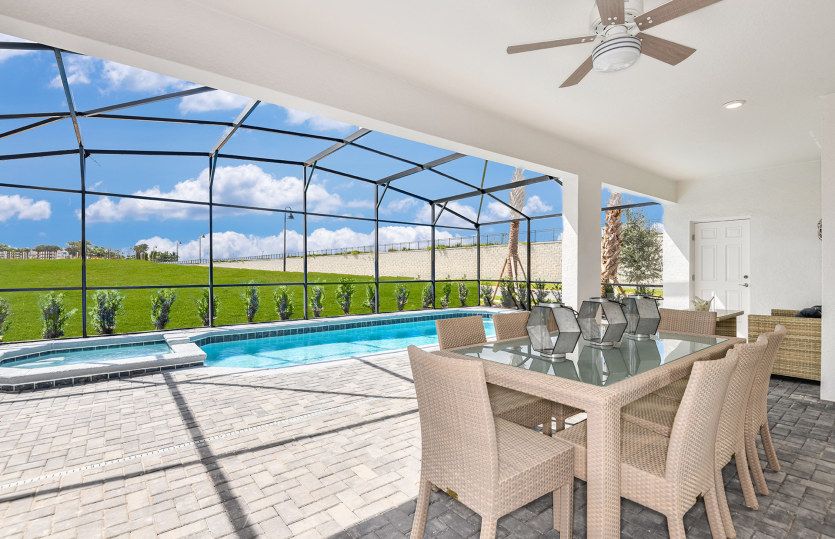 Enjoy the Florida Lifestyle!